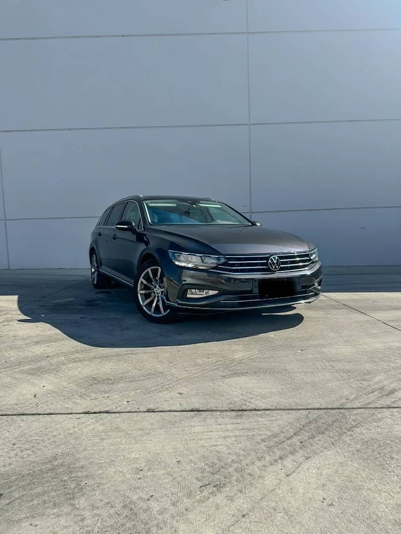 Volkswagen Passat 2021 - Kliknutím zobrazíte detail vozidla Volkswagen Passat 2021 diesel - Náhľad prémiového vozidla v BlackRent autopožičovni na Slovensku za 27,00€/deň